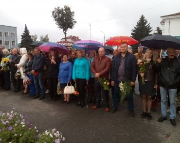 Трудовой коллектив лесхоза на митинге ко Дню Независимости Республики Беларусь