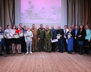 Участники конкурса и воины афганцы